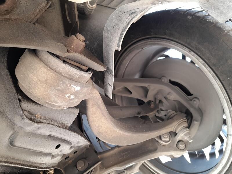 Recambio de brazo suspension inferior delantero izquierdo para jaguar xf i (x250) 2.7 d referencia OEM IAM C2Z10052 ANTERIOR 