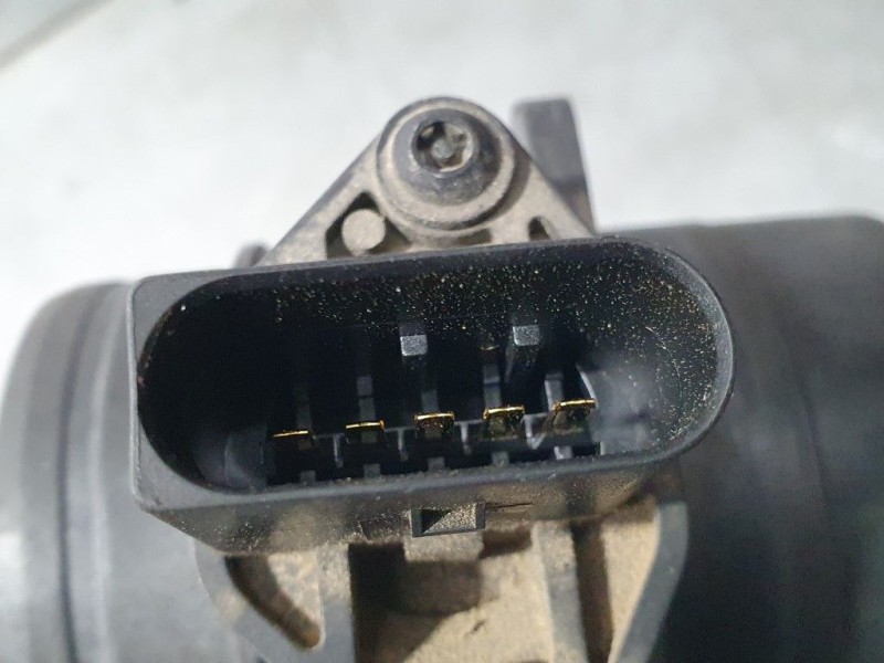 Recambio de caudalimetro para seat leon (1p1) stylance / style referencia OEM IAM 074906461B 0281002461 BOSCH