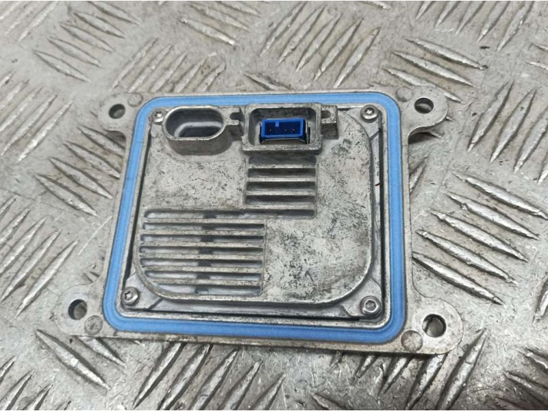 Recambio de centralita faro para hyundai ioniq hybrid referencia OEM IAM AB3150601HQ 25XT6D 