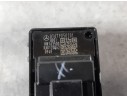 Recambio de mando elevalunas trasero izquierdo para mercedes-benz clase b (247) b180 referencia OEM IAM A1679050201  