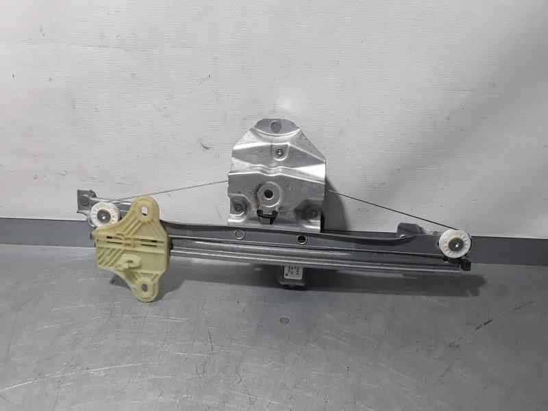 Recambio de elevalunas trasero izquierdo para renault captur zen referencia OEM IAM  2 PINS ELECTRICO