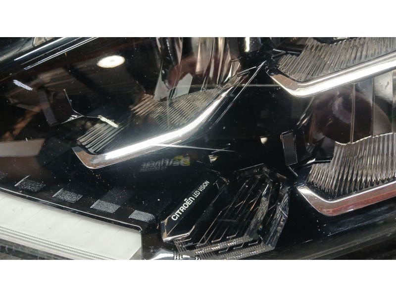 Recambio de faro izquierdo para citroën c4 iii (ba_, bb_, bc_) 1.5 bluehdi 130 (bbyhzb) referencia OEM IAM 9830649480 ROZADO PAT