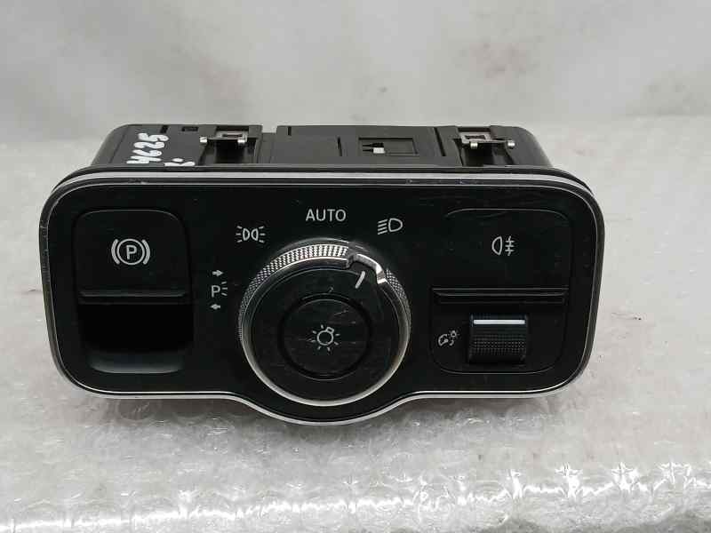 Recambio de mando luces para mercedes-benz clase b (247) b180 referencia OEM IAM A2479052902 C/INTERRUPTOR FRENO DE MANO ROZADO