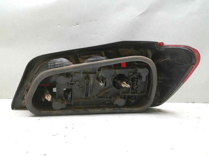 Recambio de piloto trasero izquierdo para peugeot 306 berlina 3/4/5 puertas (s2) referencia OEM IAM   