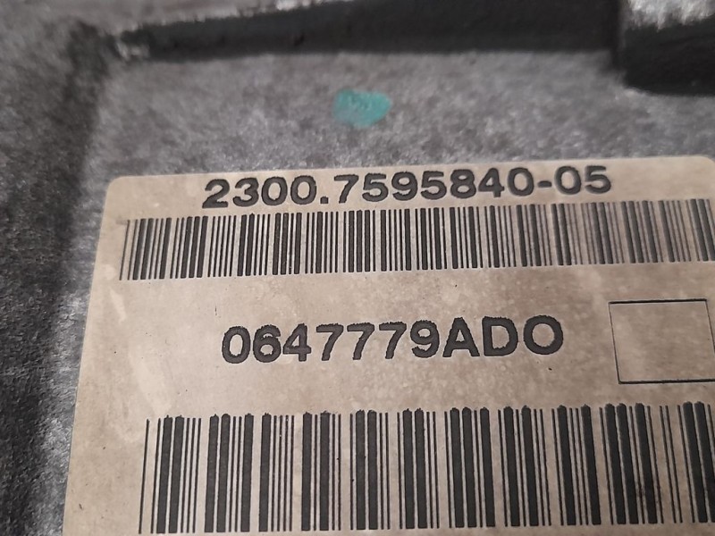 Recambio de caja cambios para mini mini (r56) one referencia OEM IAM 7595840 0647779 6VELOCIDADES