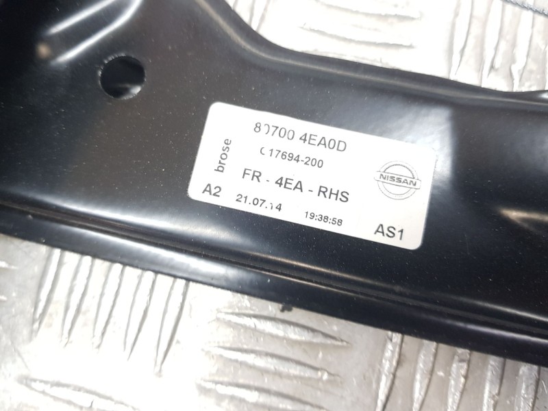Recambio de elevalunas delantero derecho para nissan qashqai ii (j11, j11_) 1.2 dig-t referencia OEM IAM 807004EA0D  2 PINS