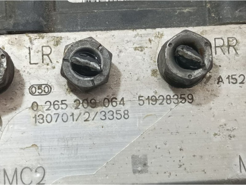 Recambio de abs para ford ka (ccu) titanium referencia OEM IAM 51928359 0265209064 BOSCH