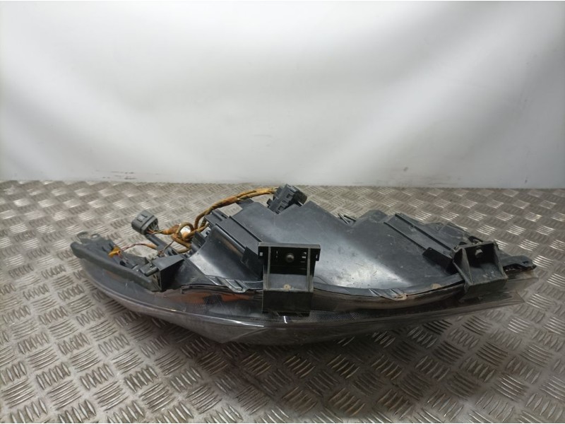 Recambio de faro izquierdo para mazda 3 lim. (bl) active referencia OEM IAM BBP2510L0L  PULIR