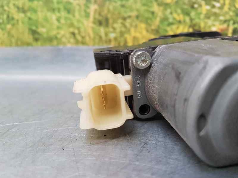 Recambio de motor elevalunas delantero derecho para ford fiesta (cb1) ambiente referencia OEM IAM  2 PINS ELECTRICO