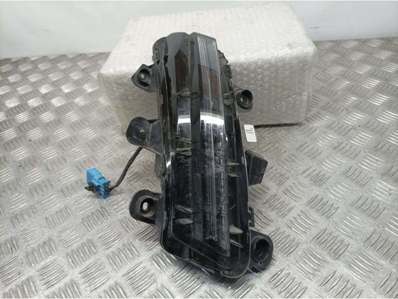 Recambio de piloto delantero derecho para peugeot 3008 active referencia OEM IAM 9836230980 558370 LUZ DIA LED VALEO