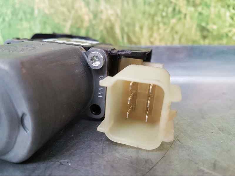 Recambio de motor elevalunas delantero izquierdo para ford fiesta (cb1) ambiente referencia OEM IAM 8A6114A389B 6 PINS ELECTRICO