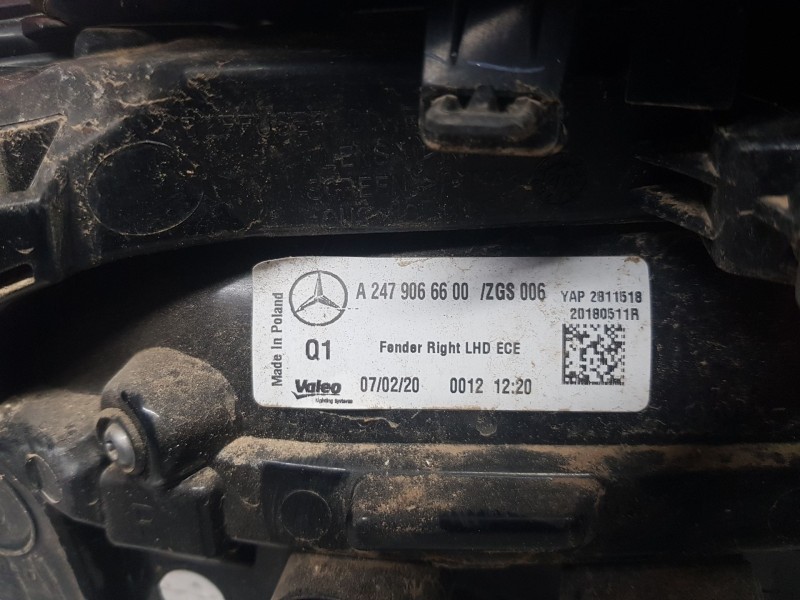 Recambio de piloto trasero derecho exterior para mercedes-benz clase b (247) b180 referencia OEM IAM A2479066600  