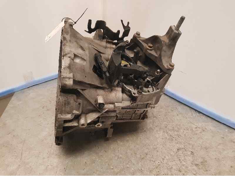 Recambio de caja cambios para ford mondeo berlina (ge) ghia (06.2003) (d) referencia OEM IAM 6S7R7002CA 070306 6VELOCIDADES