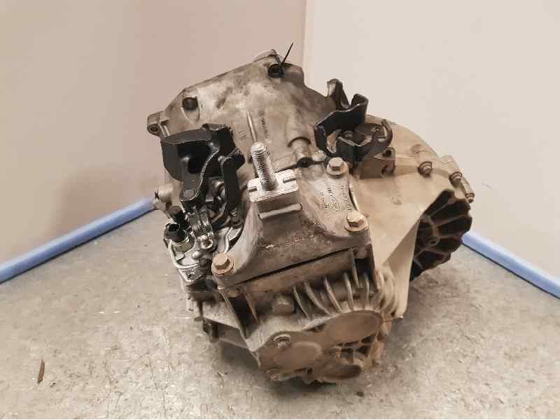 Recambio de caja cambios para ford mondeo berlina (ge) ghia (06.2003) (d) referencia OEM IAM 6S7R7002CA 070306 6VELOCIDADES