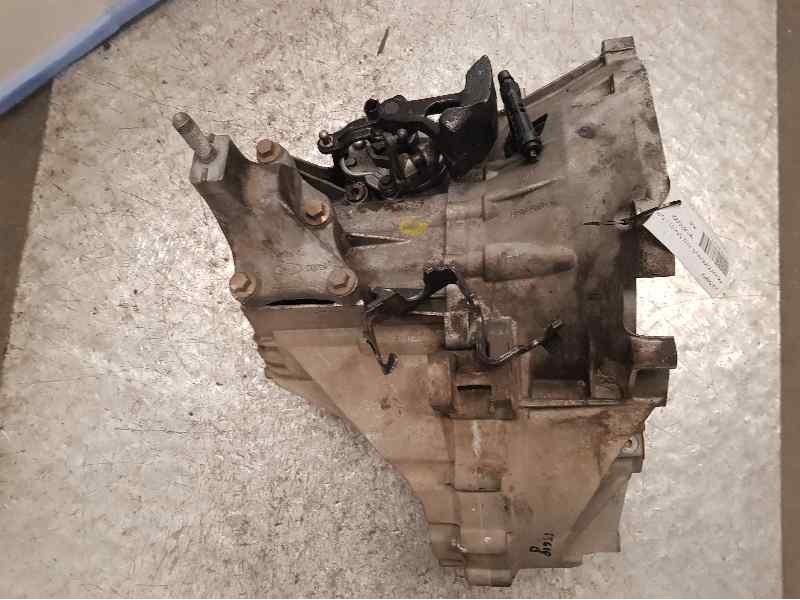 Recambio de caja cambios para ford mondeo berlina (ge) ghia (06.2003) (d) referencia OEM IAM 6S7R7002CA 070306 6VELOCIDADES