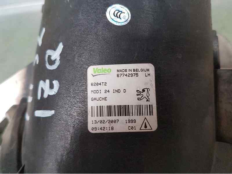 Recambio de faro antiniebla izquierdo para peugeot 206 cc cc referencia OEM IAM 67742975 6204T2 VALEO