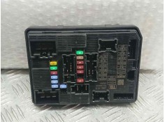 CAJA RELES / FUSIBLES 284B66911R P711000AVB 