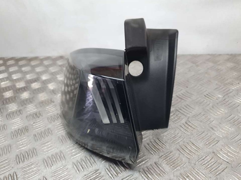 Recambio de piloto trasero izquierdo para peugeot 5008 active referencia OEM IAM 9836231680 82170101 EXTERIOR // LED