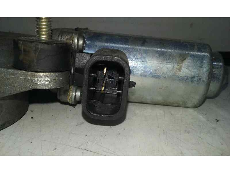 Recambio de elevalunas delantero derecho para fiat punto berlina (176) td 60 s referencia OEM IAM  2 PINS ELECTRICO
