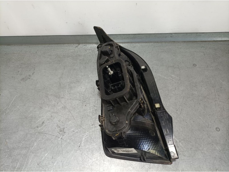 Recambio de piloto trasero derecho para seat mii (kf1) reference referencia OEM IAM 1SL945096K  