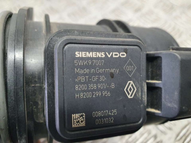 Recambio de caudalimetro para renault clio iii authentique referencia OEM IAM 8200358901B 5WK97007 SIEMENS