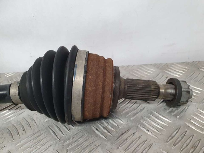 Recambio de transmision delantera derecha para peugeot 5008 active referencia OEM IAM 9819435780  