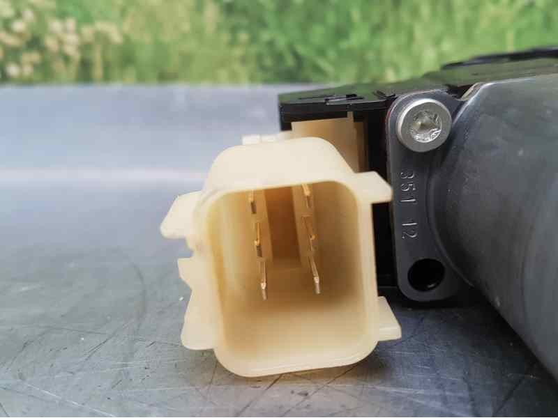 Recambio de motor elevalunas delantero derecho para ford fiesta (ccn) trend referencia OEM IAM   6 PINS