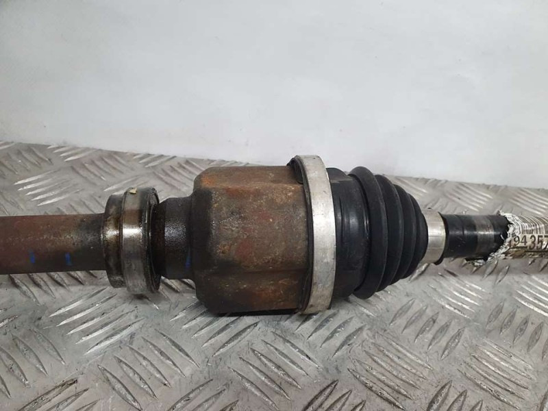 Recambio de transmision delantera derecha para peugeot 5008 active referencia OEM IAM 9819435780  