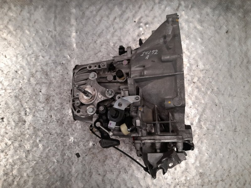 Recambio de caja cambios para peugeot 5008 premium referencia OEM IAM 20MB26 0988177 6VELOCIDADES