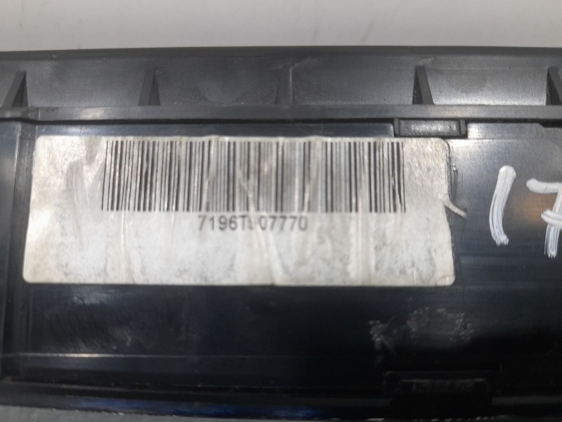 Recambio de mando climatizador para nissan qashqai ii (j11, j11_) 1.2 dig-t referencia OEM IAM 275004EA0A 20140530 VALEO