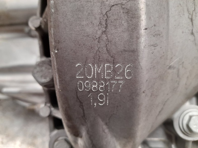 Recambio de caja cambios para peugeot 5008 premium referencia OEM IAM 20MB26 0988177 6VELOCIDADES