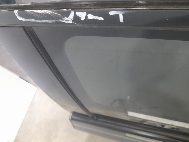 Recambio de puerta trasera izquierda para mercedes-benz clase b (247) b180 referencia OEM IAM A2477300700 ROZADA 