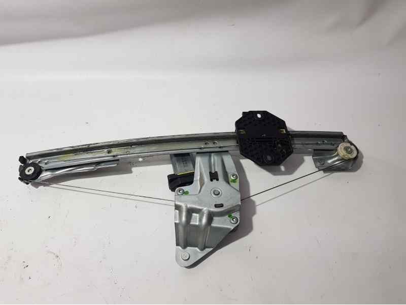Recambio de elevalunas delantero izquierdo para dacia sandero ambiance referencia OEM IAM 807213282R 275620 ELECTRICO MAGNA2 PIN