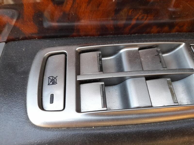 Recambio de mando elevalunas delantero izquierdo para jaguar xf i (x250) 2.7 d referencia OEM IAM C2Z11586 C/MANDO RETROVISOR 