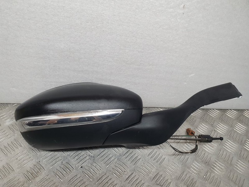 Recambio de retrovisor derecho para peugeot 208 access referencia OEM IAM SIN REF  C/ MANDO