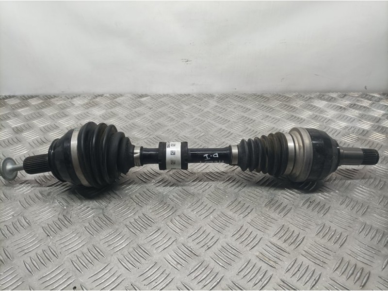 Recambio de transmision delantera izquierda para mercedes-benz clase b (247) b180 referencia OEM IAM A1773302701  