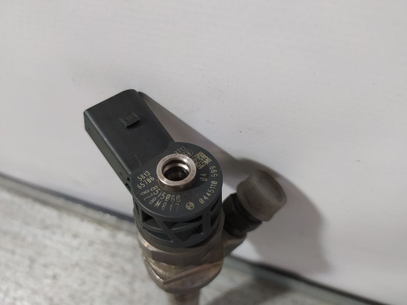 Recambio de inyector para bmw mini countryman (r60) 1.6 diesel cat referencia OEM IAM 8515060 044510599 BOSCH