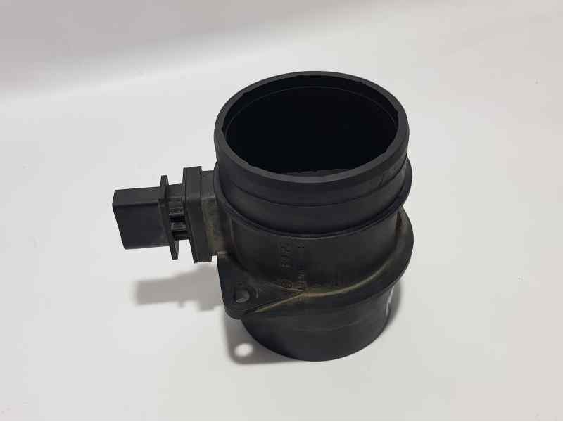 Recambio de caudalimetro para audi a4 ber. (b8) básico referencia OEM IAM 03G906461C 0281002735 BOSCH