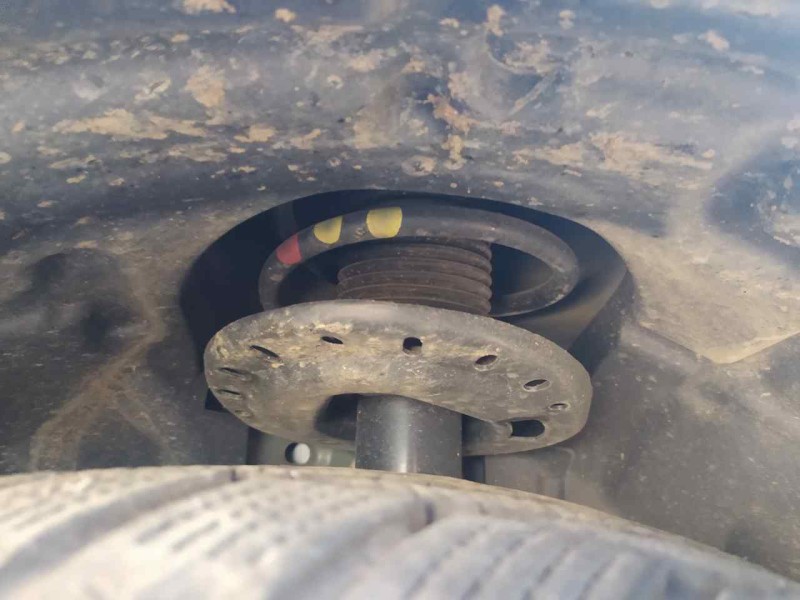 Recambio de amortiguador delantero derecho para opel corsa f gs referencia OEM IAM 9837414780  