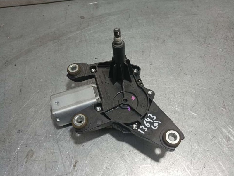 Recambio de motor limpia trasero para renault clio iii authentique referencia OEM IAM 8200311486 53026312 VALEO