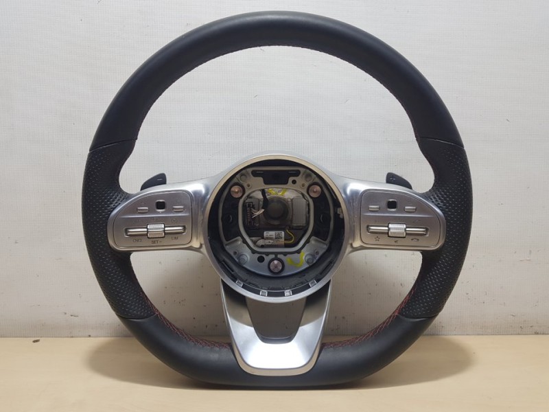 Recambio de volante para mercedes-benz clase b (247) b180 referencia OEM IAM A0050004599 A0004608402 TOCADO PIEL - CON LEVAS TOC