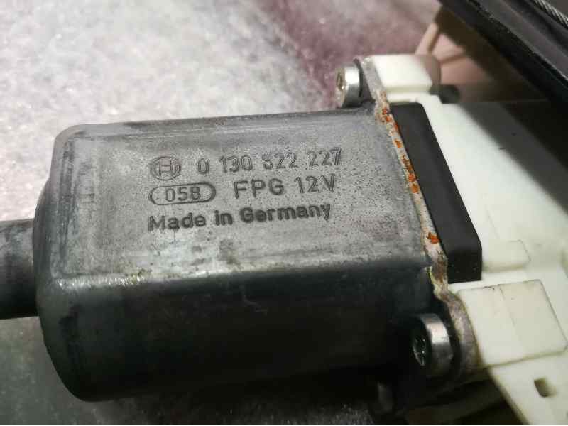 Recambio de elevalunas delantero derecho para bmw serie 3 berlina (e90) 320d referencia OEM IAM 0130822227 6 PINS ELECTRICO 6927