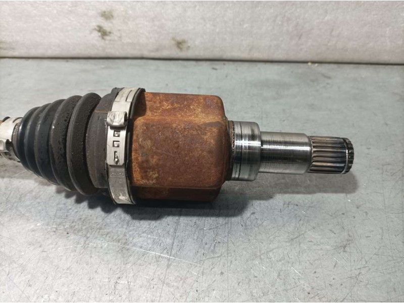 Recambio de transmision delantera izquierda para ford fiesta (ccn) trend referencia OEM IAM 8V513B437AAB  