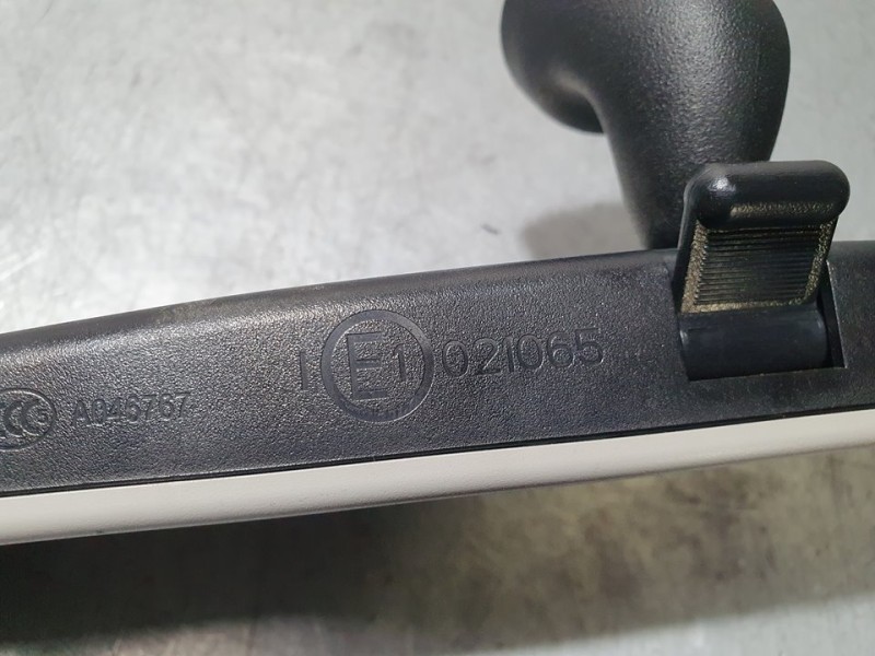 Recambio de espejo interior para skoda fabia combi active referencia OEM IAM SIN REF  