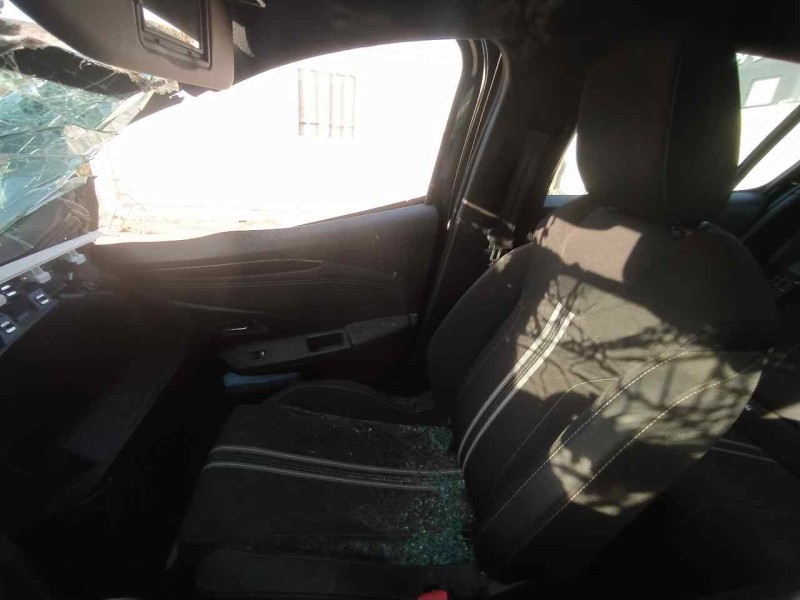 Recambio de asiento delantero derecho para opel corsa f gs referencia OEM IAM   C/ AIRBAG