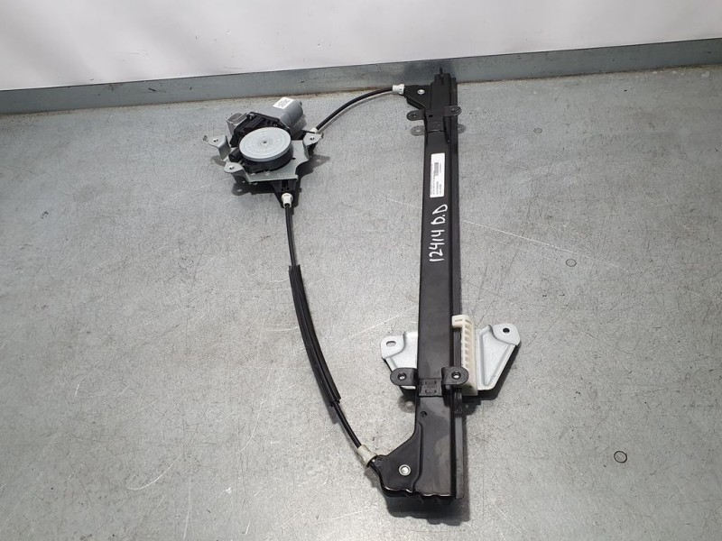 Recambio de elevalunas delantero derecho para nissan nv 200 (m20) evalia premium referencia OEM IAM 80700BJ30B0C 120150901 MAGNA