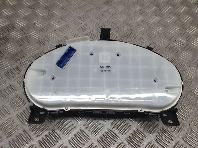 Recambio de cuadro instrumentos para opel zafira tourer excellence referencia OEM IAM 13442454 600775881 