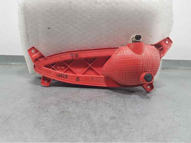 Recambio de piloto trasero derecho paragolpes para hyundai i20 active classic blue referencia OEM IAM 92406C8700  