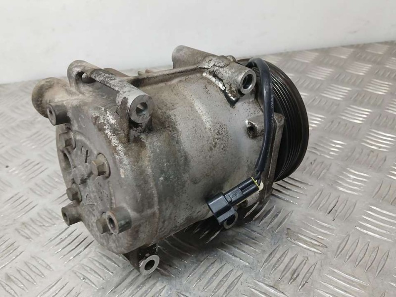 Recambio de compresor aire acondicionado para ford fiesta (cb1) trend referencia OEM IAM 8V5119D629DF  