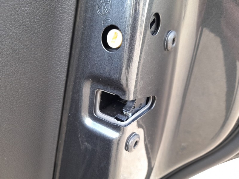 Recambio de cerradura puerta trasera derecha para audi q3 sportback (f3n) 45 tfsi e referencia OEM IAM 5TA839016Q  